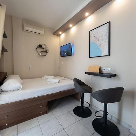 Bedcity Apartment In The Center Of เทสซาโลนิกิ ภายนอก รูปภาพ