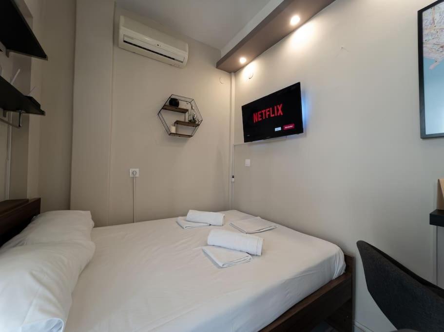 Bedcity Apartment In The Center Of เทสซาโลนิกิ ภายนอก รูปภาพ